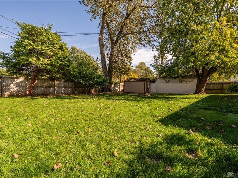 7616 Harshmanville Road, Huber Heights, OH 45424 Photo 46