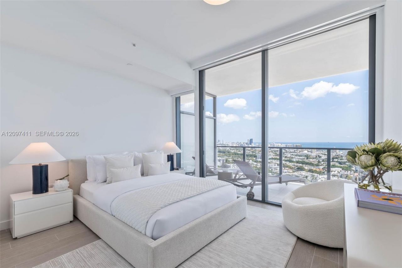 500 Alton Rd , Unit 2705, Miami Beach, FL 33139 Photo