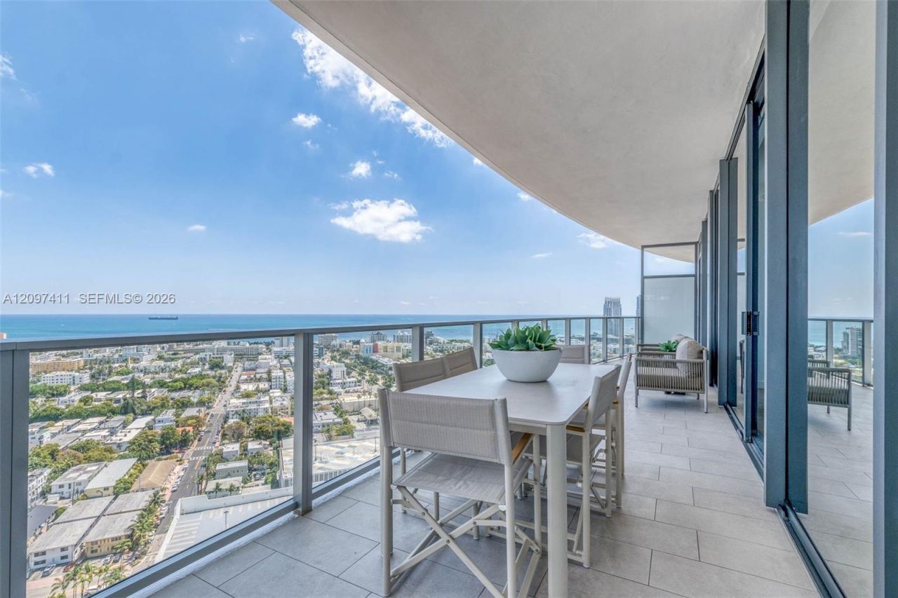 500 Alton Rd , Unit 2705, Miami Beach, FL 33139 Photo