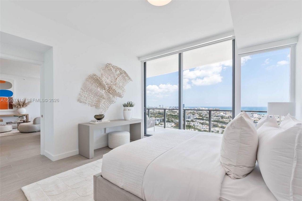 500 Alton Rd , Unit 2705, Miami Beach, FL 33139 Photo