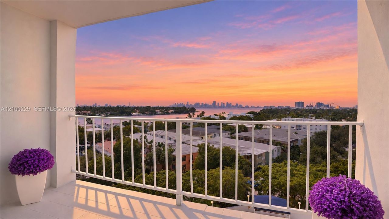 6900 Bay Dr, Unit 8K, Miami Beach, FL 33141 Photo