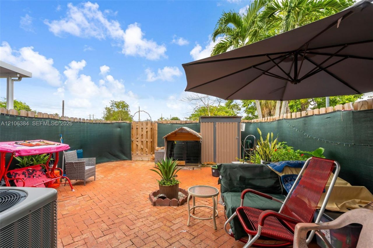 7361 NW 174th Ter, Unit 105, Hialeah, FL 33015 Photo