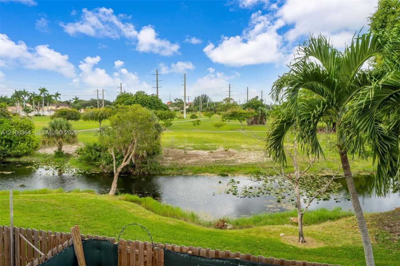 7361 NW 174th Ter, Unit 105, Hialeah, FL 33015 Photo