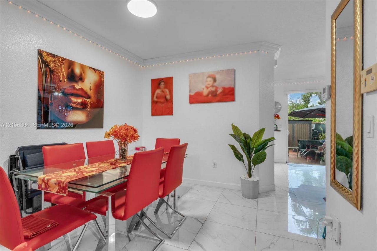 7361 NW 174th Ter, Unit 105, Hialeah, FL 33015 Photo