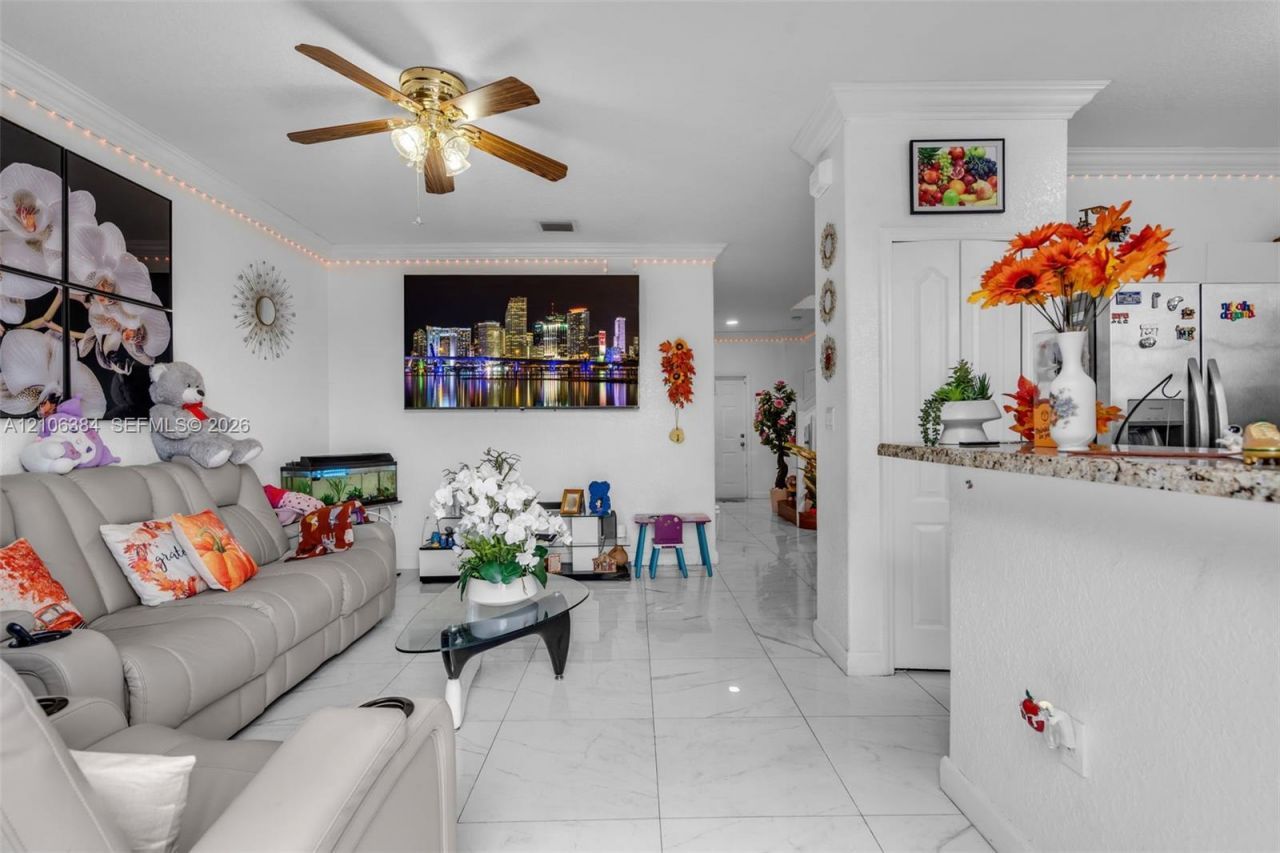 7361 NW 174th Ter, Unit 105, Hialeah, FL 33015 Photo