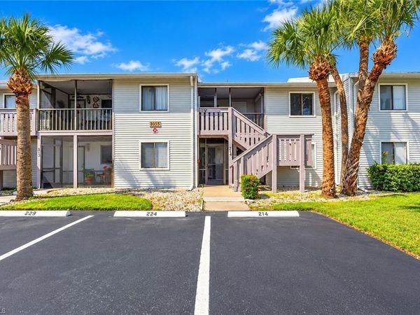 1055 Palm AVE , Unit 214, NORTH FORT MYERS, FL 33903