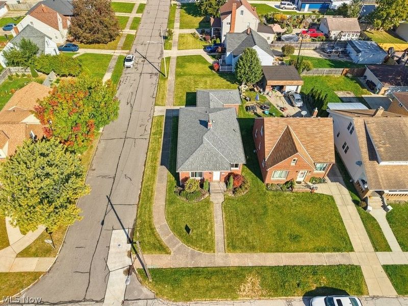 2530 Brookview Boulevard, Parma, OH 44134 Photo 5