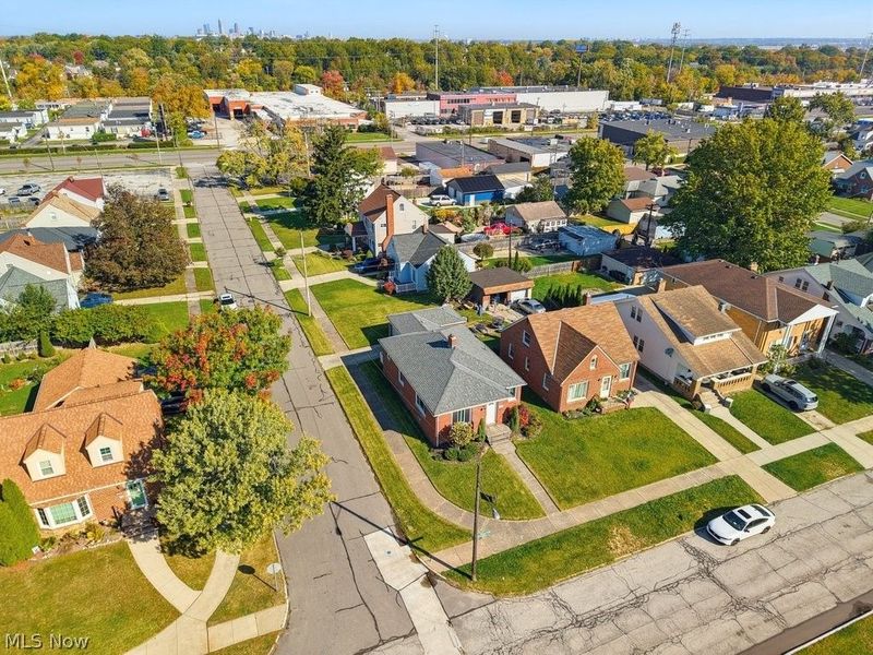 2530 Brookview Boulevard, Parma, OH 44134 Photo 6
