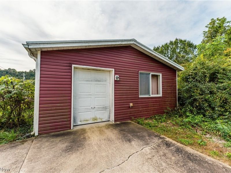 4915 Old Route 39 NW, Dover, OH 44622 Photo 11
