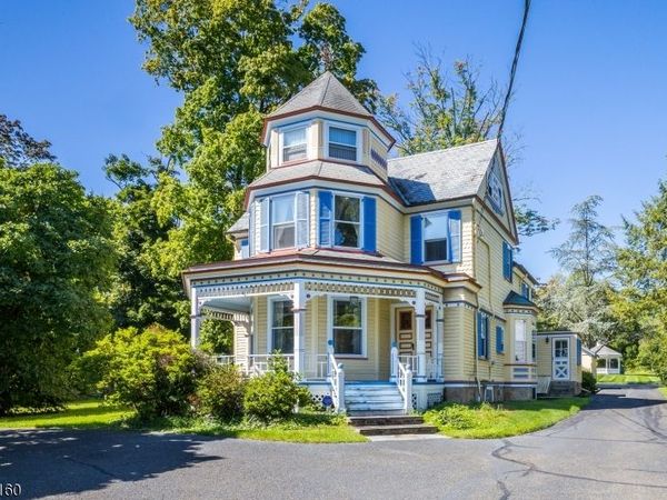7 Old Tpke, Tewksbury, NJ 08858