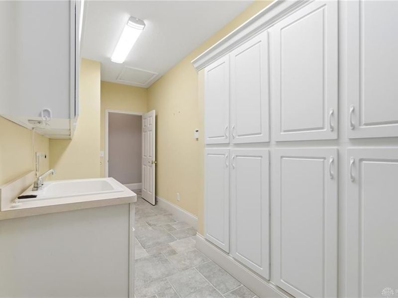 1016 Wedgestone Court, Centerville, OH 45458 Photo 59