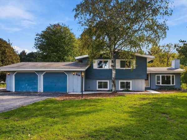 213 Rose LANE, Belgium, WI 53004