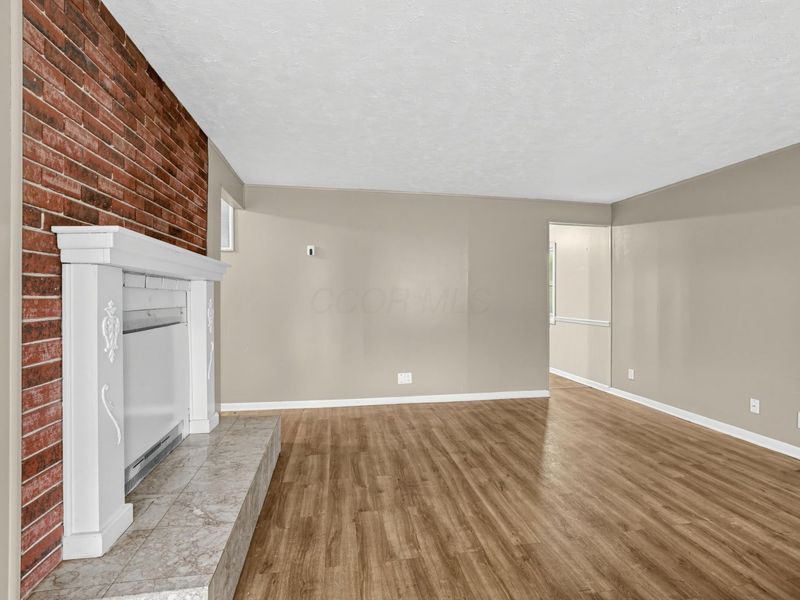 500 Celina Road, Columbus, OH 43228 Photo 11
