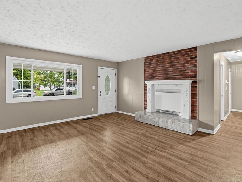 500 Celina Road, Columbus, OH 43228 Photo 13