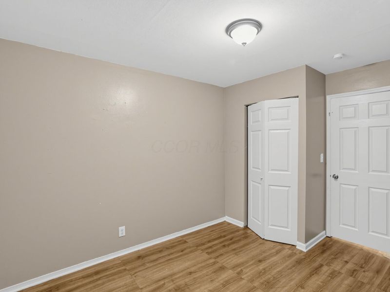 500 Celina Road, Columbus, OH 43228 Photo 20