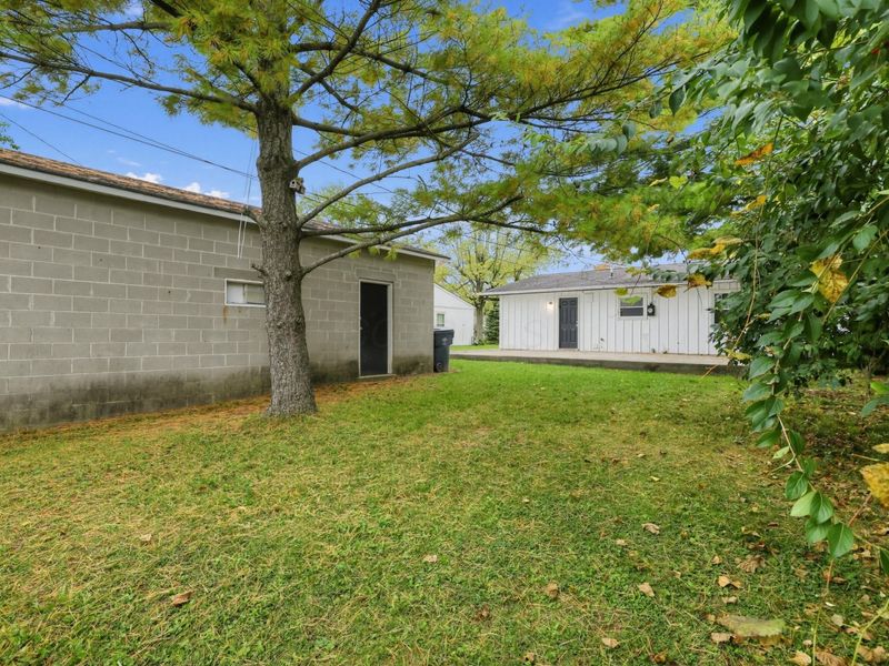 500 Celina Road, Columbus, OH 43228 Photo 31