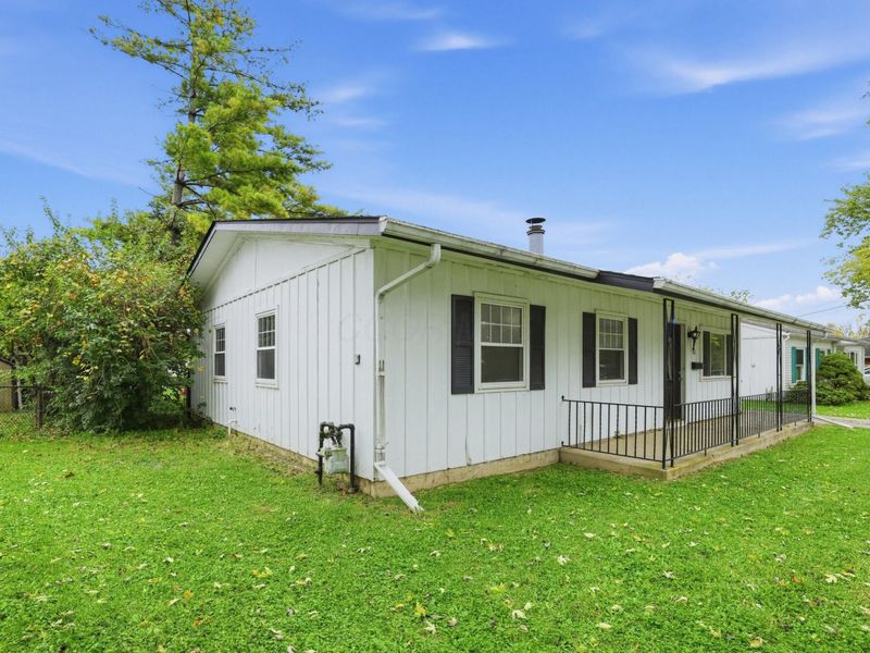 500 Celina Road, Columbus, OH 43228 Photo 4