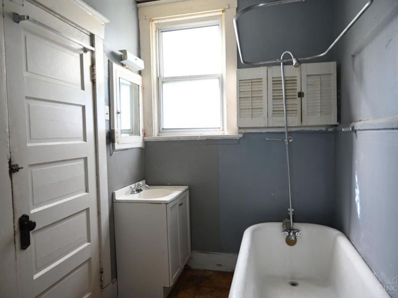 3135 Durrell Avenue, Cincinnati, OH 45207 Photo 38