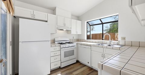 889 W Bonanza Drive, Carson City, NV 89706 Photo