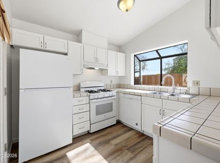 889 W Bonanza Drive, Carson City, NV 89706 Photo