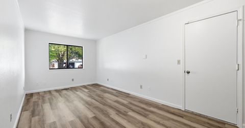 889 W Bonanza Drive, Carson City, NV 89706 Photo