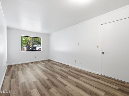889 W Bonanza Drive, Carson City, NV 89706 Photo