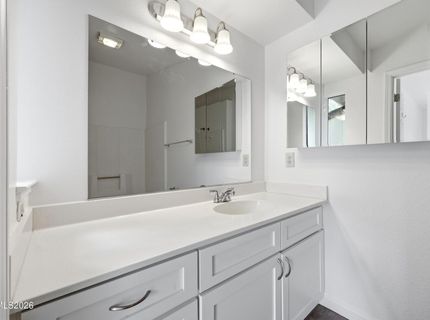 889 W Bonanza Drive, Carson City, NV 89706 Photo