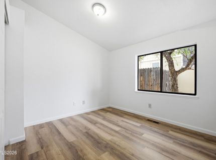 889 W Bonanza Drive, Carson City, NV 89706 Photo
