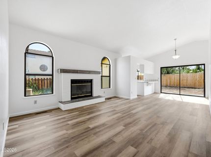 889 W Bonanza Drive, Carson City, NV 89706 Photo