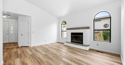 889 W Bonanza Drive, Carson City, NV 89706 Photo