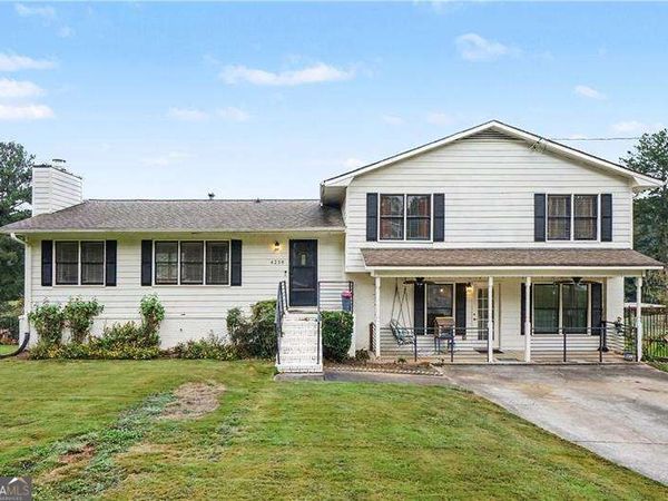 4238 Rocky Ledge Way, Snellville, GA 30039