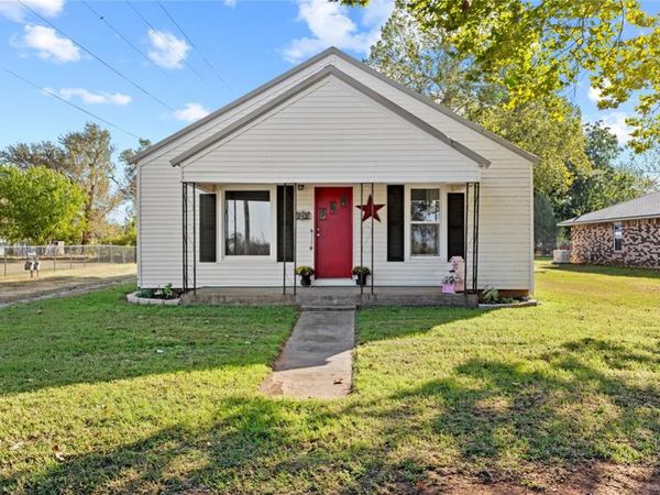212 N 7th Street, Fort Cobb, OK 73038