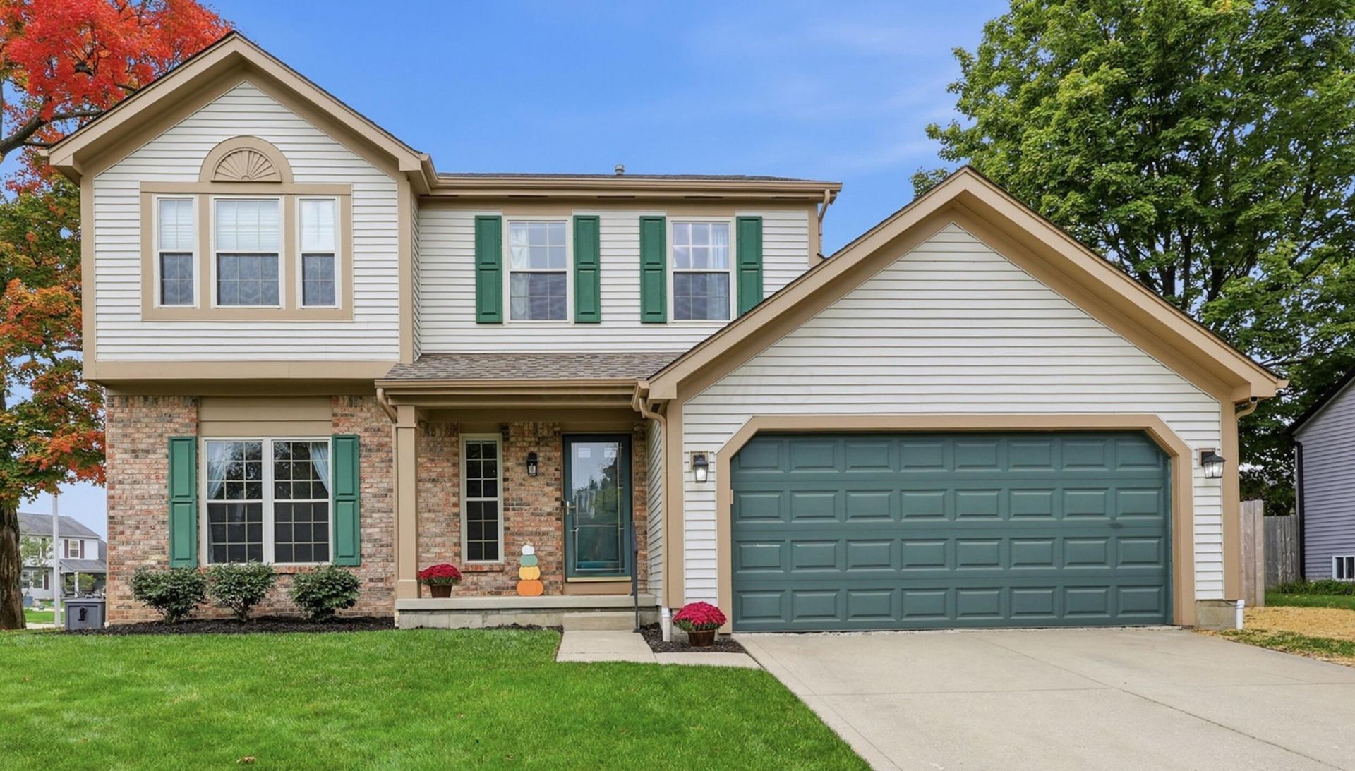 1111 Rousseau Lane , Galloway, OH 43119 Main Photo