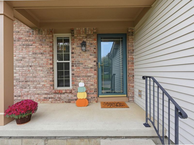 1111 Rousseau Lane, Galloway, OH 43119 Photo 2
