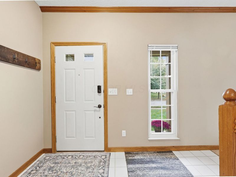 1111 Rousseau Lane, Galloway, OH 43119 Photo 3
