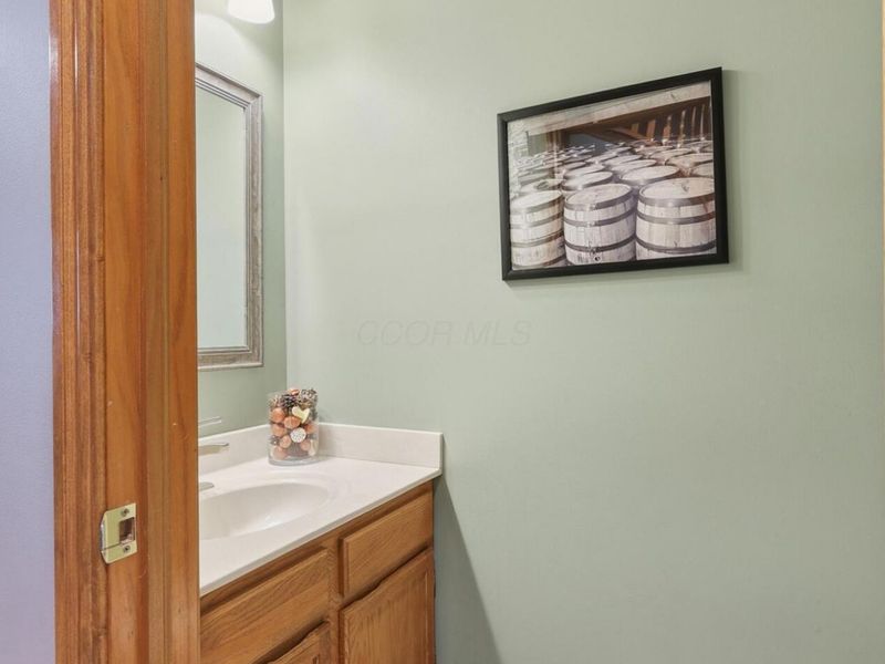 1111 Rousseau Lane, Galloway, OH 43119 Photo 5