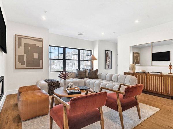 20 Audubon Way, Unit 102, Canton, MA 02021