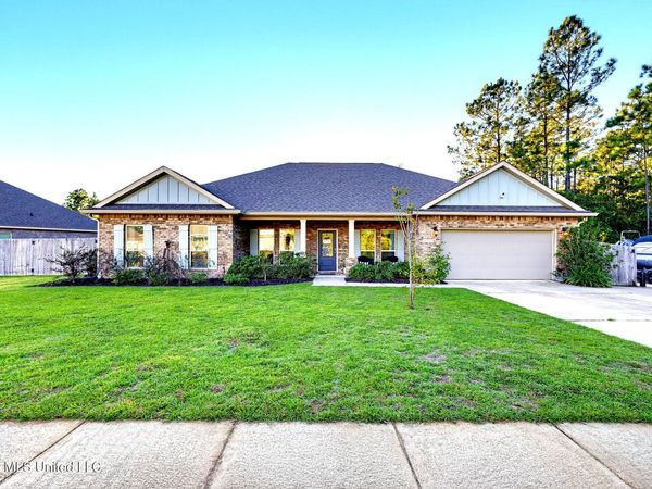8737 Park Ridge Court, Biloxi, MS 39532