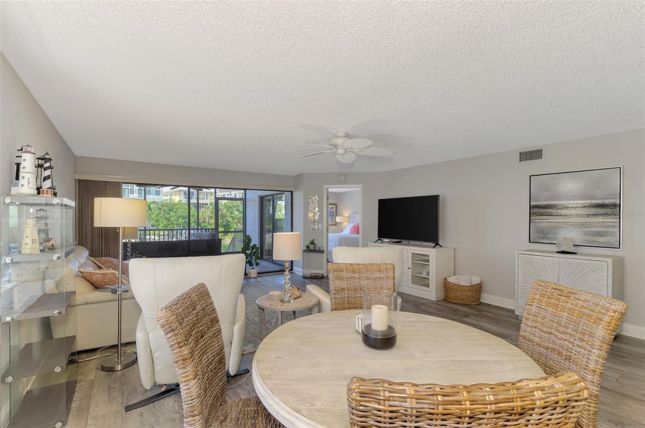 9226 Midnight Pass Road, Unit 4A, Sarasota, FL 34242 Photo