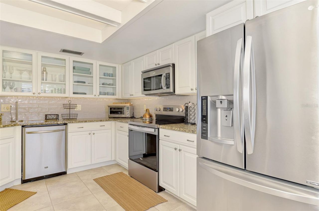 9226 Midnight Pass Road, Unit 4A, Sarasota, FL 34242 Photo