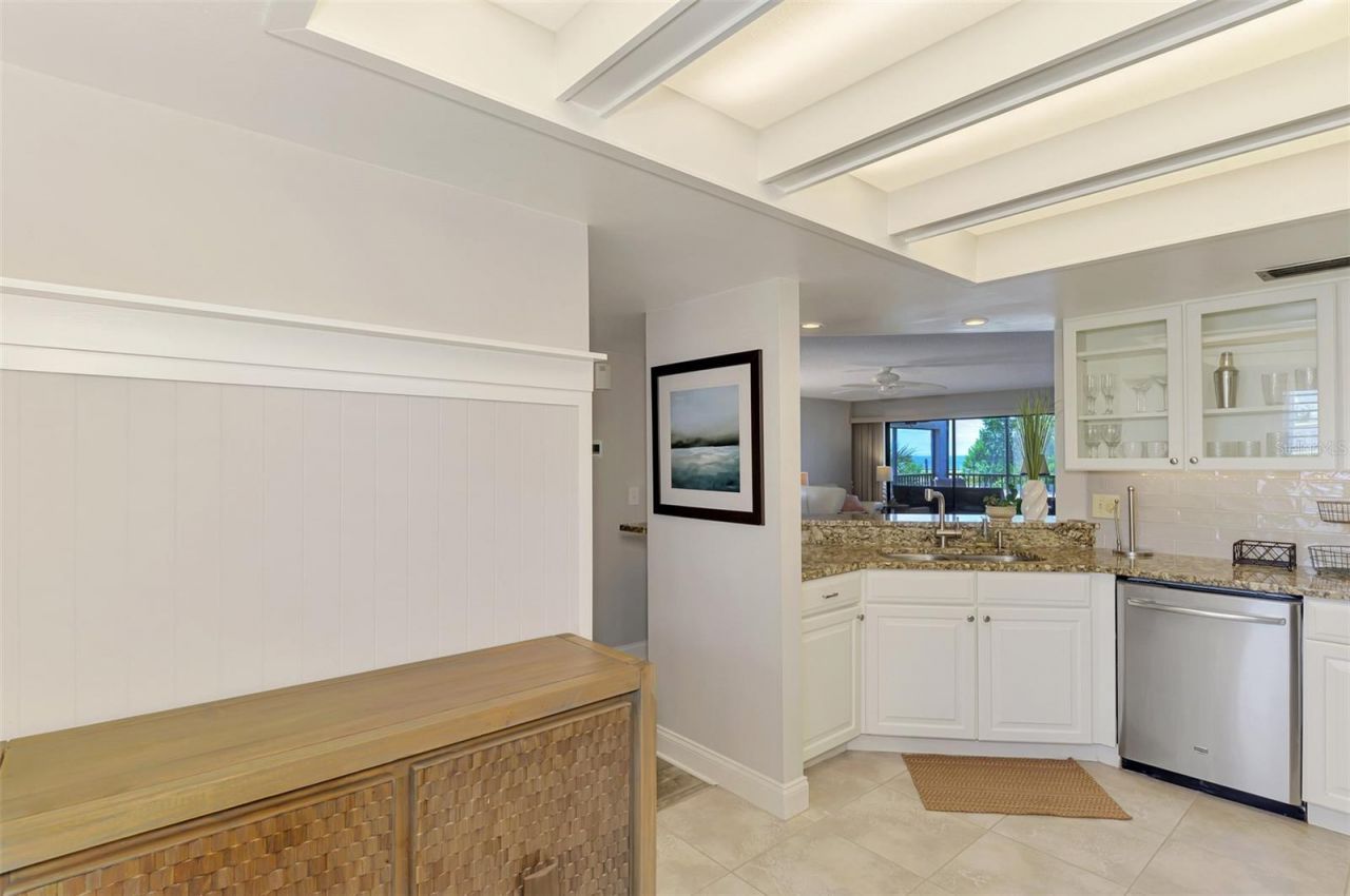 9226 Midnight Pass Road, Unit 4A, Sarasota, FL 34242 Photo