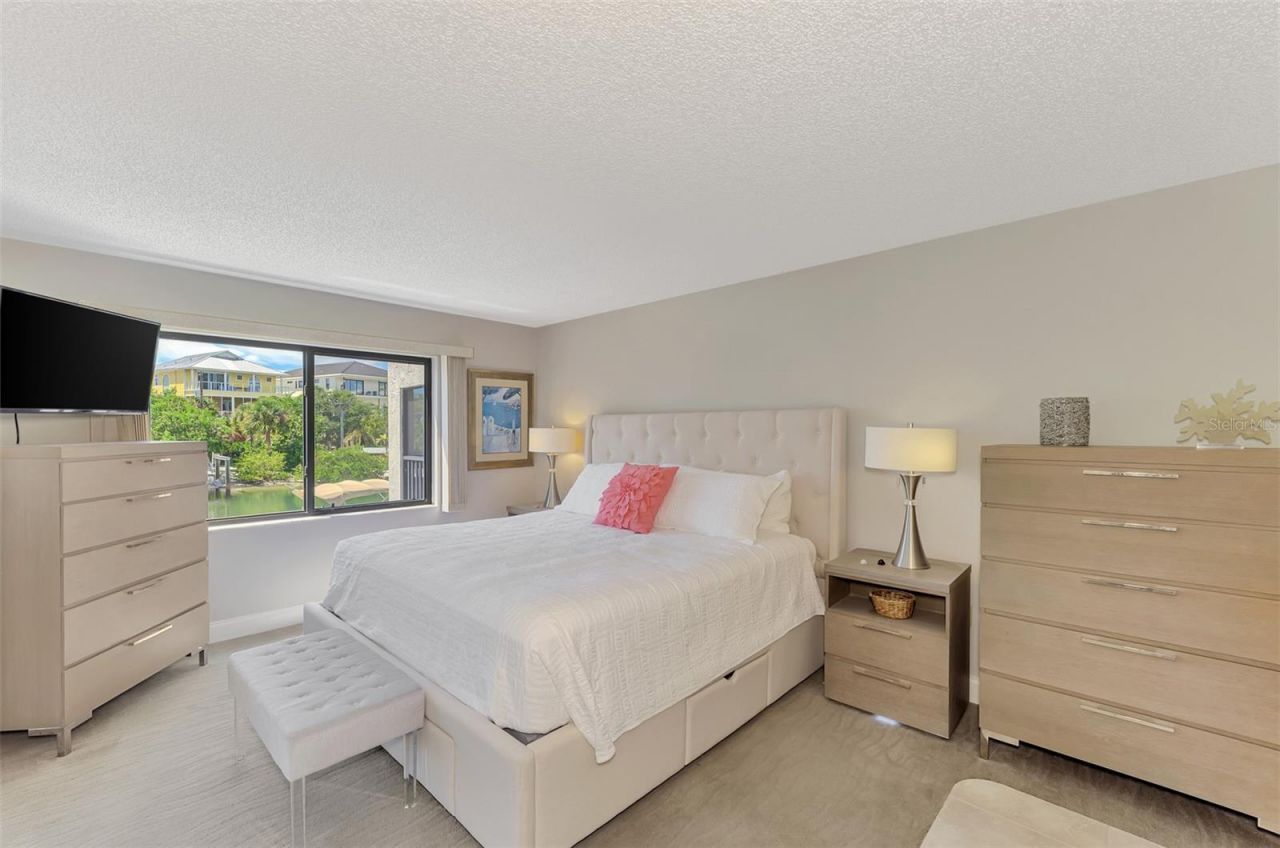 9226 Midnight Pass Road, Unit 4A, Sarasota, FL 34242 Photo