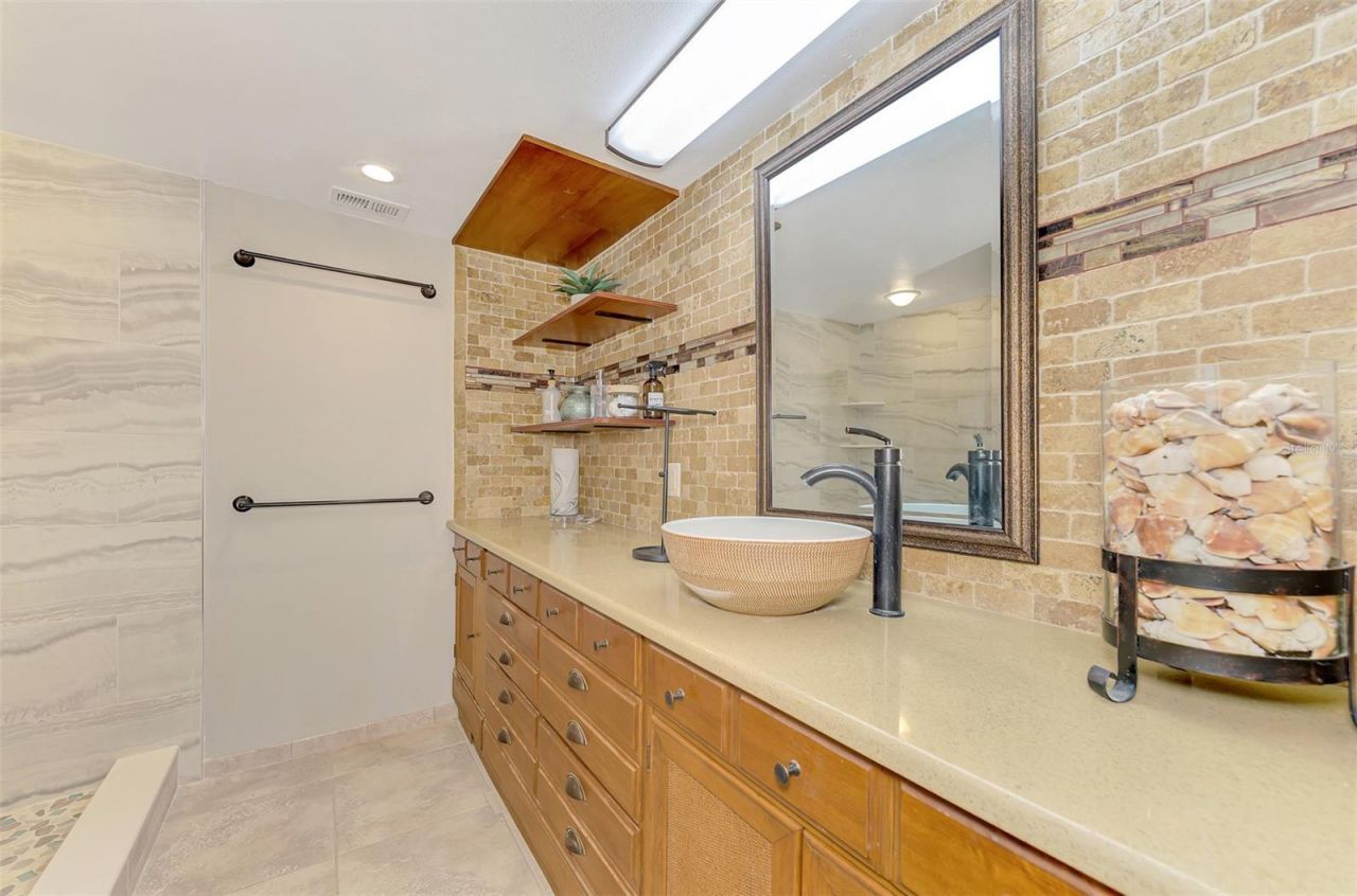 9226 Midnight Pass Road, Unit 4A, Sarasota, FL 34242 Photo