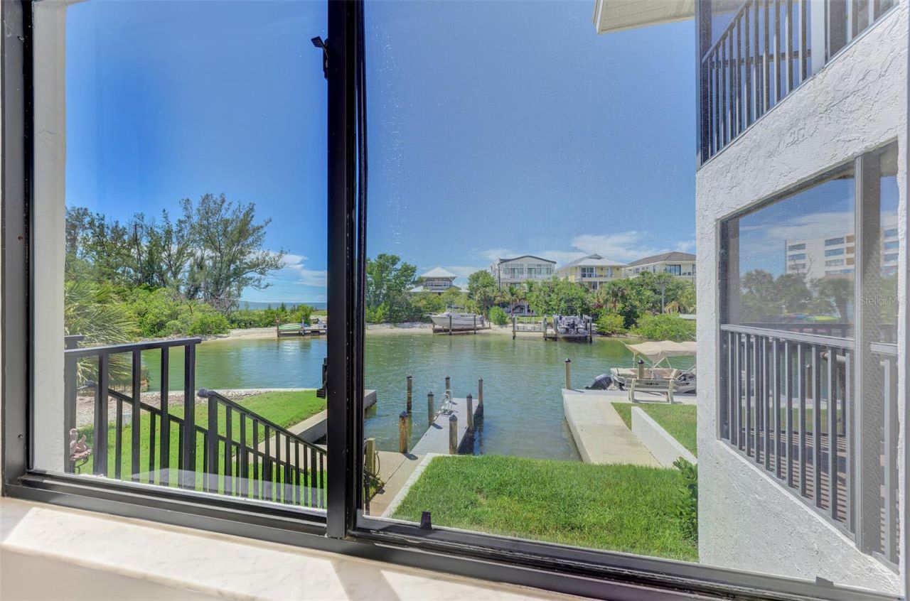 9226 Midnight Pass Road, Unit 4A, Sarasota, FL 34242 Photo