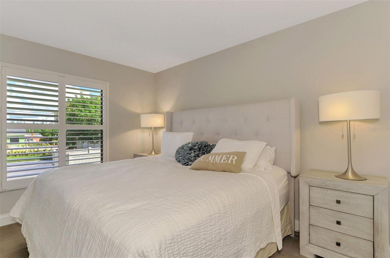 9226 Midnight Pass Road, Unit 4A, Sarasota, FL 34242 Photo