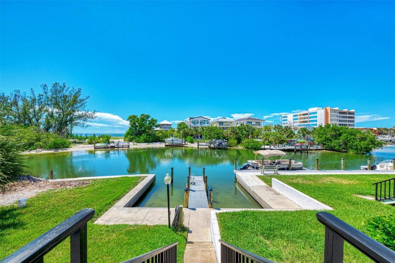9226 Midnight Pass Road, Unit 4A, Sarasota, FL 34242 Photo
