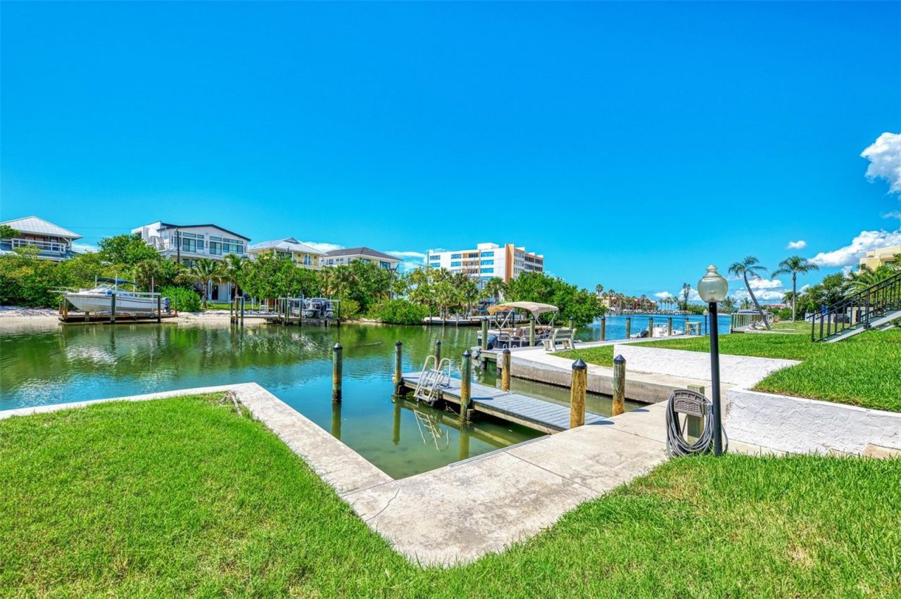 9226 Midnight Pass Road, Unit 4A, Sarasota, FL 34242 Photo