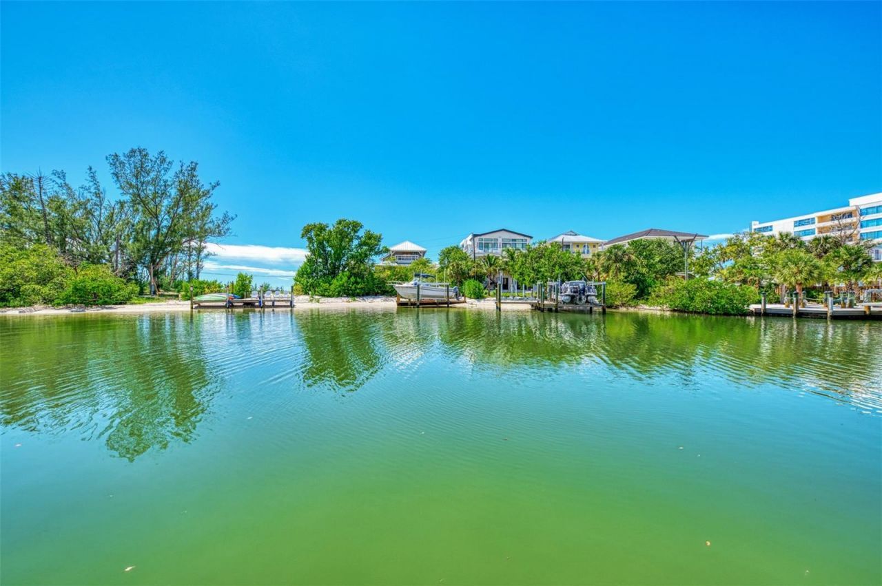 9226 Midnight Pass Road, Unit 4A, Sarasota, FL 34242 Photo