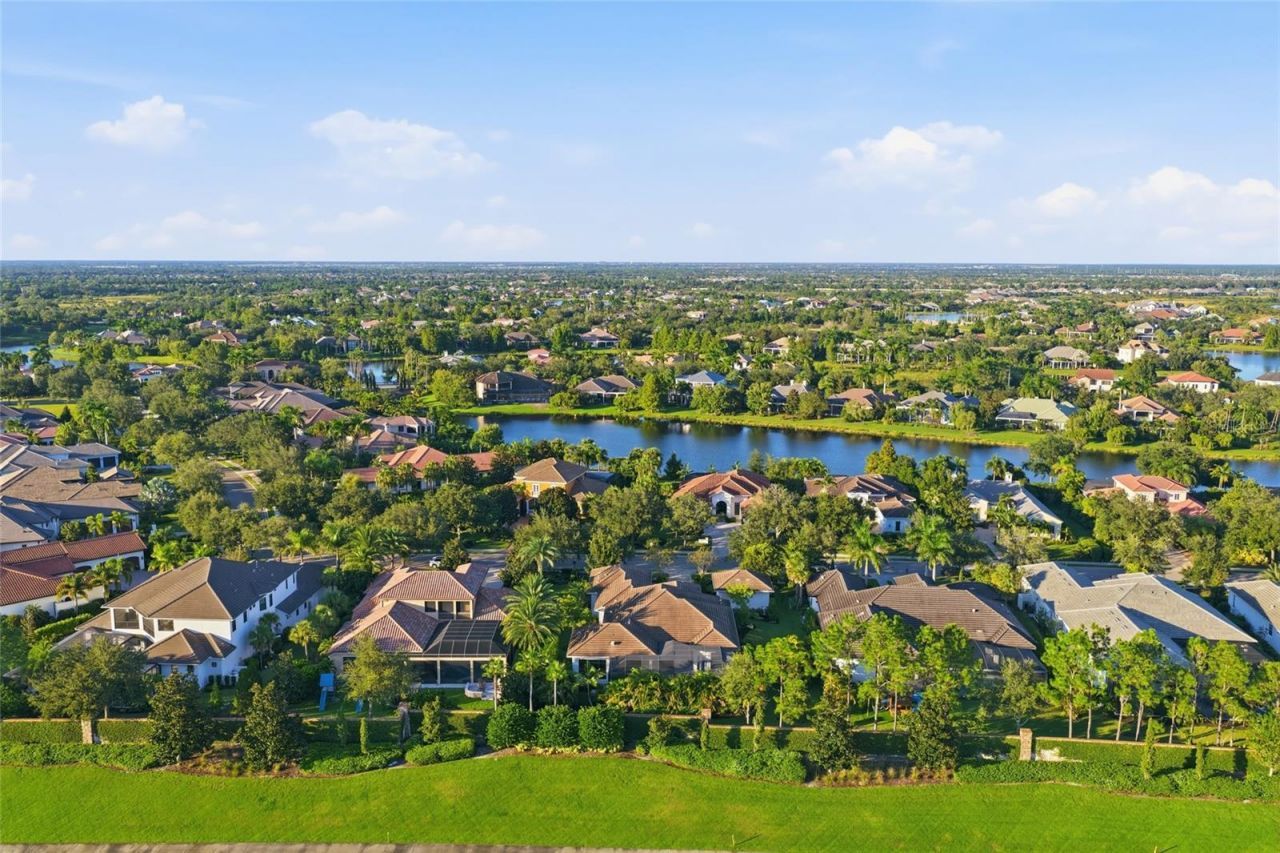 8340 Catamaran Circle, Lakewood Ranch, FL 34202 Photo