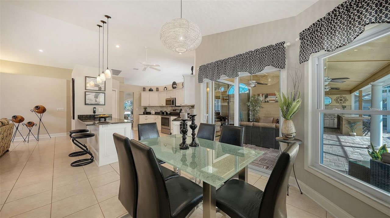 7975 Monticello Lane, Sarasota, FL 34243 Photo